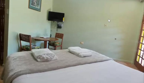 Traditional Cabin, 1 Queen Bed, Poolside