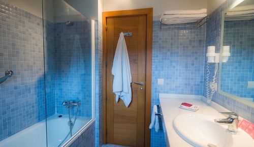 Family Apartment, Ensuite