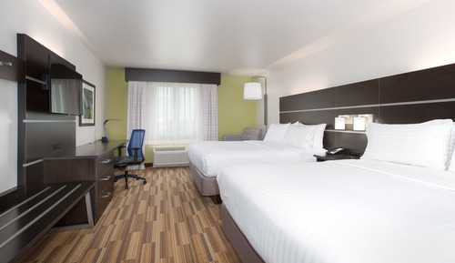 Suite, 2 Queen Beds (Accessible, Communications)