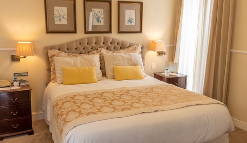 Suite (Master 1)