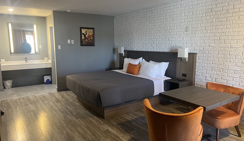 Deluxe Room, 1 King Bed