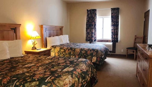 Double Room, 2 Queen Beds