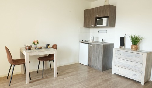 Basic Studio, 1 Twin Bed