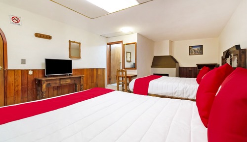 Standard Room, 2 Double Beds