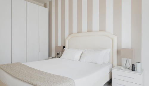 Premier Apartment