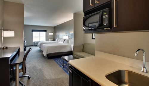 Suite, 2 Queen Beds