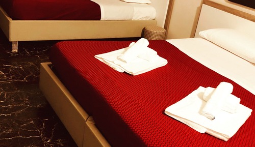 Comfort Triple Room
