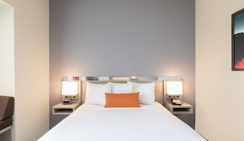 Studio Suite, 1 Queen Bed, Non Smoking