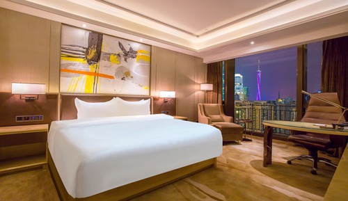 Vaperse Tower View Room (King Bed)