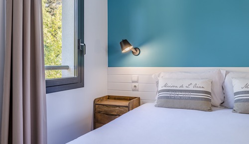 Apartment 2-4 persons, Garden View Balcony, Upper Floor