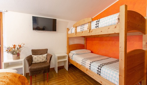 Standard Quadruple Room, Mountain View
