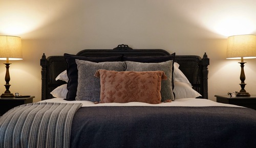 Barossa Bed & Breakfast Cottage 