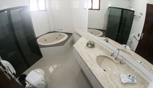 Traditional Suite