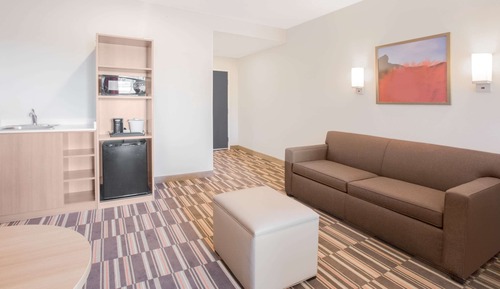 Suite, Multiple Beds, Non Smoking
