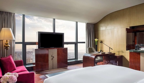 Superior Room, 1 King Bed