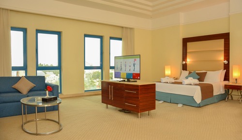 Junior Studio Suite, City View