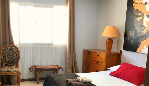 Studio (Housekeeping every 3 nights)