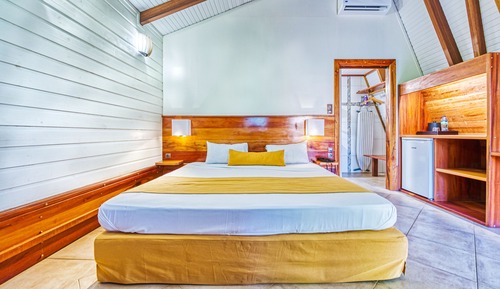 Bungalow double vue sur jardin - Lit double