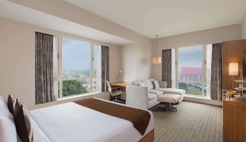 Junior Suite, 1 King Bed