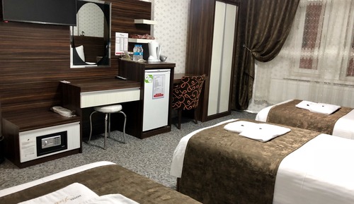 Standard Triple Room, City View