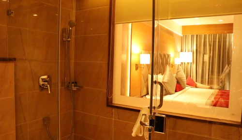 Deluxe Room, 1 King Bed