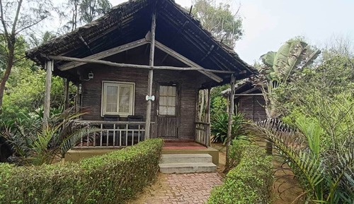 Sea Breeze Deluxe Cottage