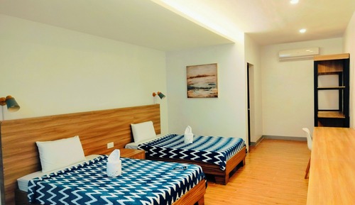 Twin Room, Bay View