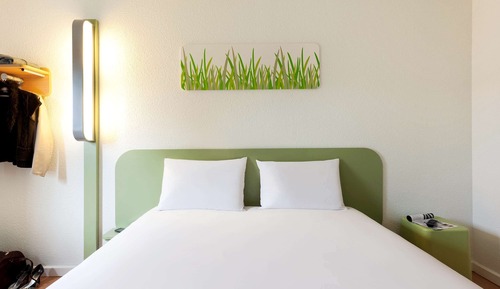 Triple Room, Multiple Beds