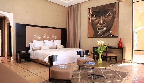 Deluxe Suite