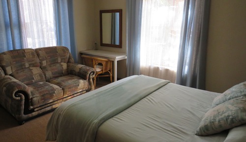 Family Room, 1 Bedroom
