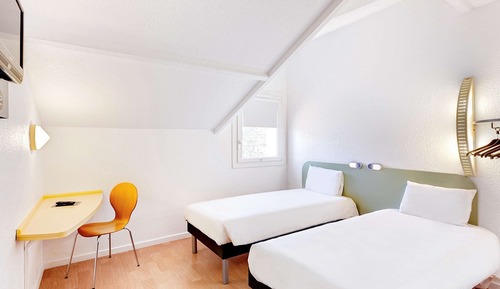 Twin Room, 2 Twin Beds