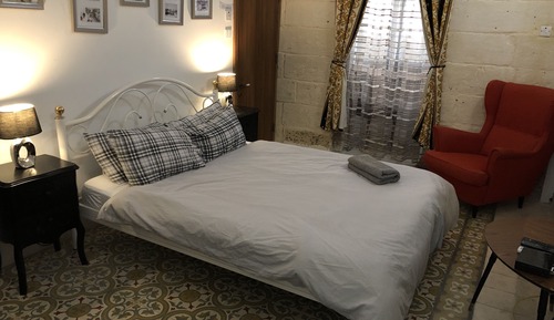 Double Room (Room 3)