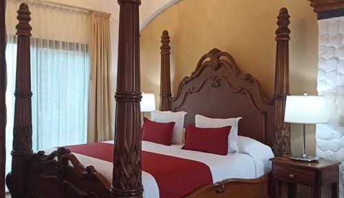 Junior Suite, 1 King Bed