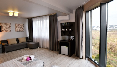 Triple Room, Private Bathroom (II)