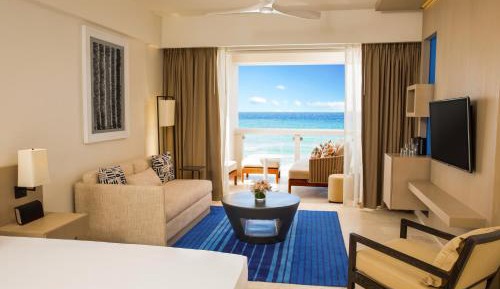 Junior King Suite - Oceanfront