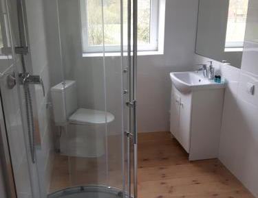 Quadruple Room with Private Bathroom