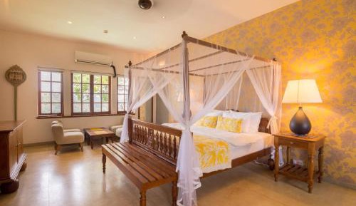 Suite with Garden View