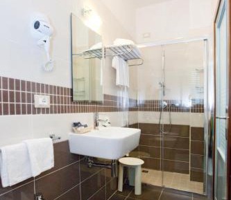 Economy Double or Twin Room