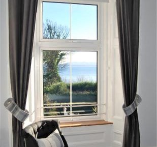 Twin Room with Shower