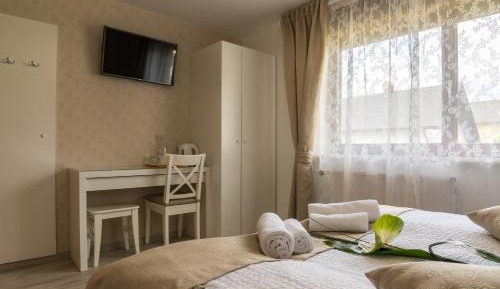 Double Room with Private Bathroom
