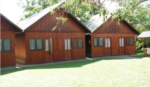 Chalet (4 Adults)