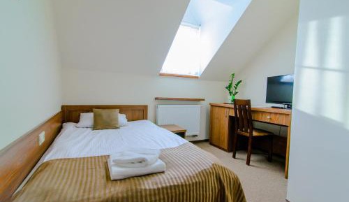 Standard Single Room with Shower