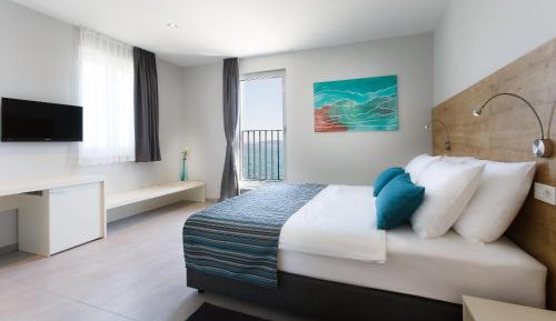 Superior Double Room with Sea View