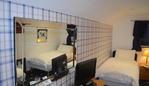 Triple Room with Bathroom