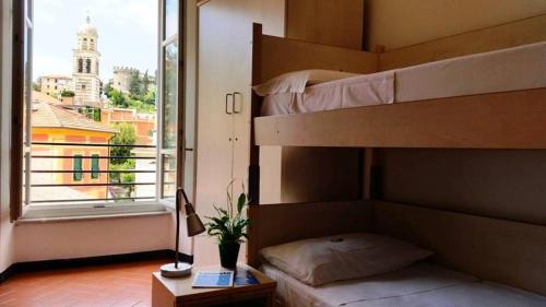 Bed in 6-Bed Mixed Dormitory Room