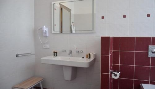 Deluxe Double Room with Bath