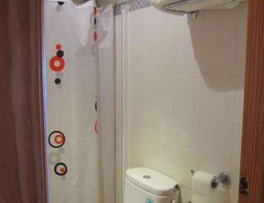 Economy Twin Room
