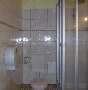 Twin Room with Shared Bathroom