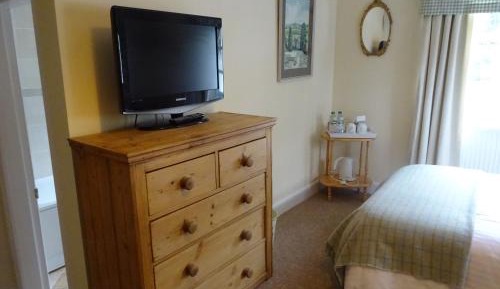 Twin Room with Bathroom