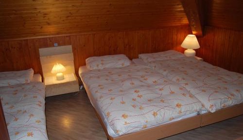 Triple Room with Shared Bathroom